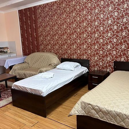 Sky House Astana Hotel Екстериор снимка